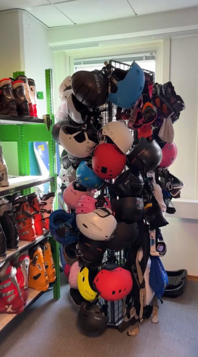 Winter sports equipment